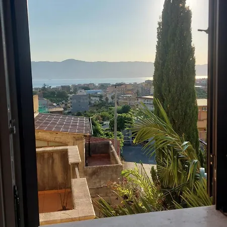 Bed & Breakfast Zita Lapis La Finestra Sullo Stretto