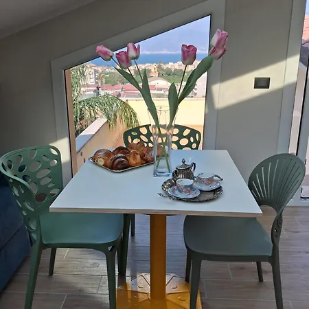 Bed and breakfast Zita Lapis La Finestra Sullo Stretto